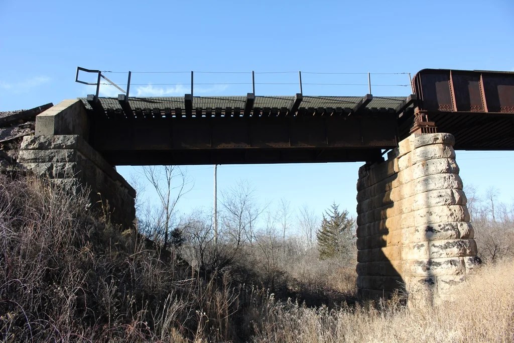 Clinton Falls Rail Crossing